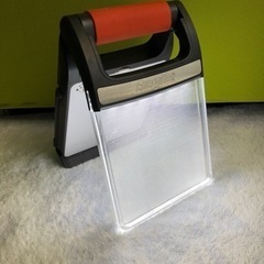 LEDランタン　エナジャイザー　折りたたみ式　防災グッズ　ライト