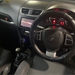 平成25年式 スイフトスポーツZC32S 6速マニュアルの画像