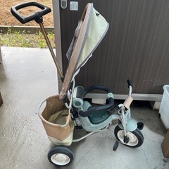 子ども用　三輪車　ガード付き　手押し棒付き　緑　グリーン