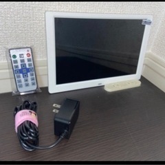 【大幅値下げ処分品】人気のフォトフレーム(新品)1.7万円　思い出を共有できます✨の画像