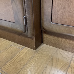 只今取引調整中　カリモク食器棚、無料の画像