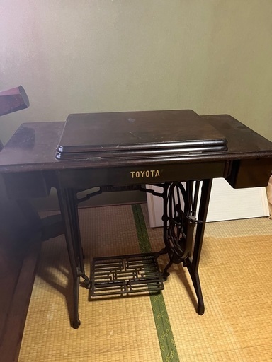 トヨタアンティークミシン