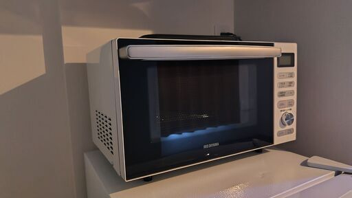 新品同様（未使用）オーブンレンジ 18L アイリスオーヤマ