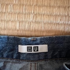 ストレートデニム（UNIQLO U）の画像