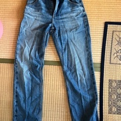 ストレートデニム（UNIQLO U）