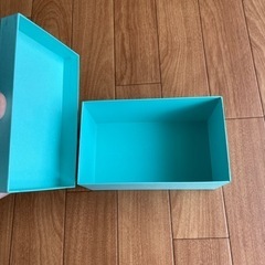ティファニー空き箱の画像