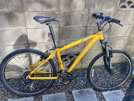 ★TREK 4300  26X2.0 (40-65PSI)