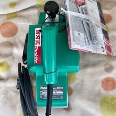 新品　マキタ(Makita) 電気カンナ M192の画像
