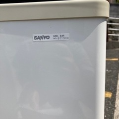 決まりました！値下げしました！SANYO 小型冷凍ストッカー(SCR-S44)の画像