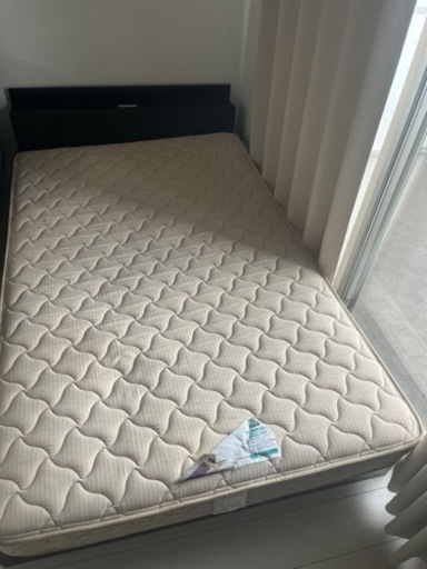 セミダブルベッドフレーム&マットレス