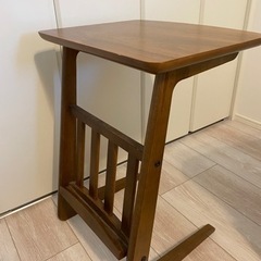 ビーカンパニー　サイドテーブル