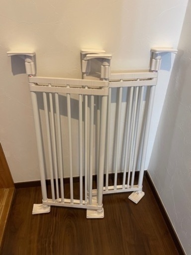 美品☆ 突っ張り棒　突っ張り棚