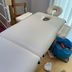 折りたたみベッド　エステ　マツエク