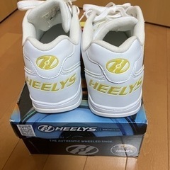 HEELYS  ローラーシューズ　大人用　未使用の画像