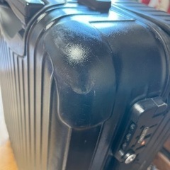 リモワ正規品　中古黒の画像