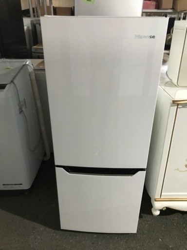 取引場所　南観音　N2308-335 Hisense 150ℓ冷蔵庫　2017年製　HR-D15C キズ　汚れあり