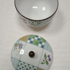 湯飲み茶碗🍵の画像