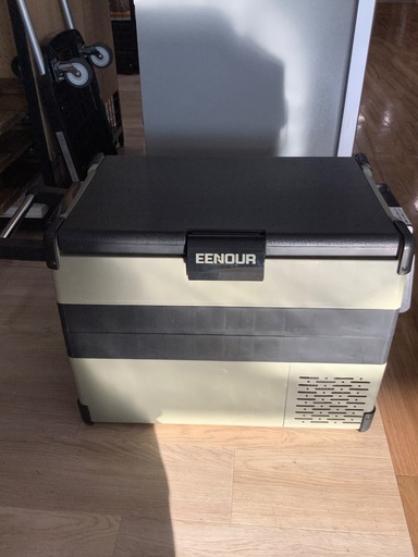 車載対応冷蔵庫　EENOUR S42 入荷致しました！