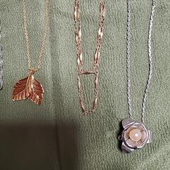 ネックレスまとめての画像