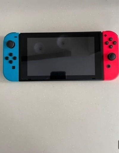 ニンテンドー　Switch 美品