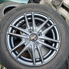 タイヤホイール　165/70R14
