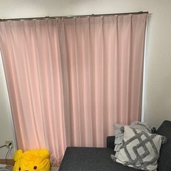 遮光カーテン2種類セット　受渡しのみの画像