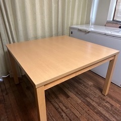 #オリバー　#テーブル　#正方形　#木製