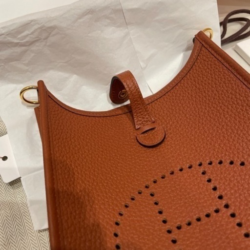 売り切れ　早い者勝ち　新品未使用　HERMES エルメス　エブリン tpm  トリヨンクレマンス　U刻印 GP金具