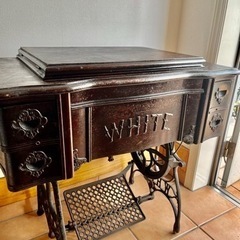 100年 アンティークミシン USA WHITE