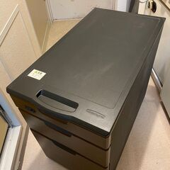 袖机（H630×W410×D730mm）を無料で差し上げます。の画像