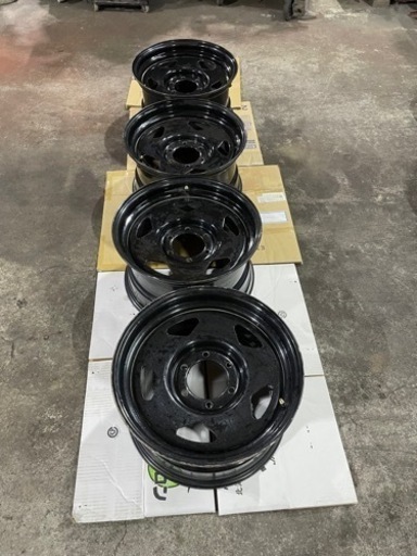 ハイエース、ランクル　ホイール　17インチ9J4本セット
