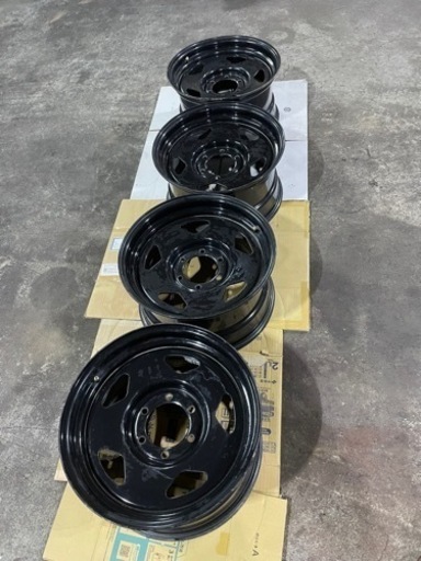 ハイエース、ランクル　ホイール　17インチ9J4本セット