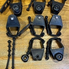 【済】ベースキャリア取り付け用のスキー板固定パーツ3本分＋予備