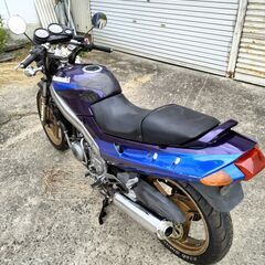 カワサキのZZR250　ネイキッド仕様。エンジンセル始動出来ます。の画像