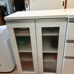 使用期間2年　キッチン収納　キッチンボード