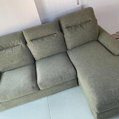 アレッダ 大型ソファー 受注生産品とセンサーライト