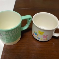 ディズニー　コップ【11点】&プレート【2点】　セットの画像
