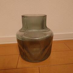 CONRAN　SHOP　フラワーベースの画像