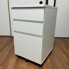 デスクワゴン引き出し収納 ニトリ