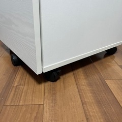 デスクワゴン引き出し収納 ニトリの画像