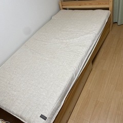 無印良品　パイン材　シングルベッドの画像