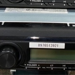 【新品・新車外し】【送料込】いすゞ ISUZU 純正オーディオ 24V