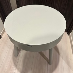 サイドテーブル　収納あり