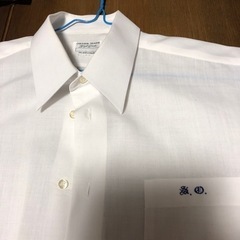 メンズ白半袖シャツMサイズの画像