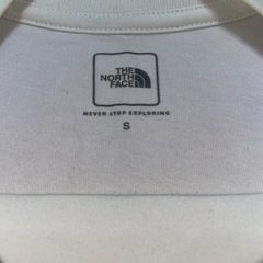 THE NORTH FACE   Tシャツの画像