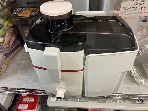 ☆中古￥1,000！富士電機　ジューサー　家電　J1842YS型　【BH073】