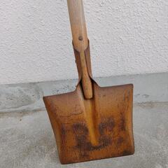 金属製スコップ！お決まりです。の画像