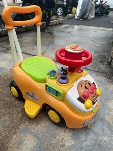 あんぱんの手押し車