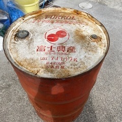 ドラム缶の画像