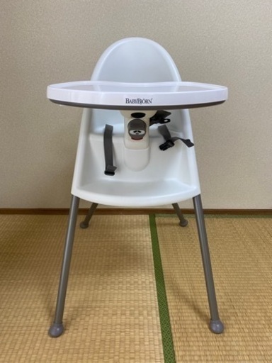 ベビービョルン　ハイチェア　ハーネス付き　取説あり